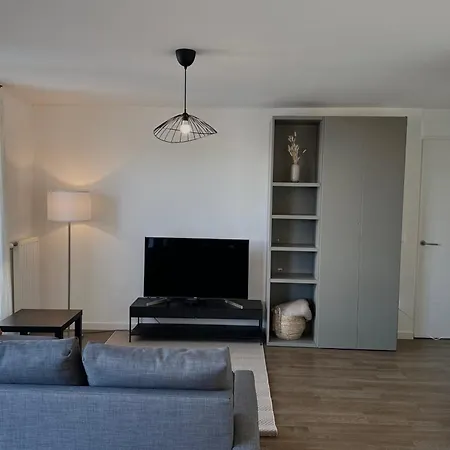 Modern Apartment With Terrace 3 Min From The Metro Saint-Denis  Exterior foto